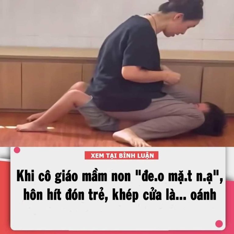 Khi cô giáo mầm non “đeo mặt nạ”, h.ôn hí.t đón trẻ, khép cửa là…oá.nh