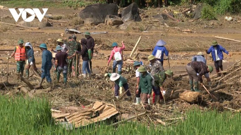 Tin buồn: Hơn 50 học sinh, giáo viên tuvong