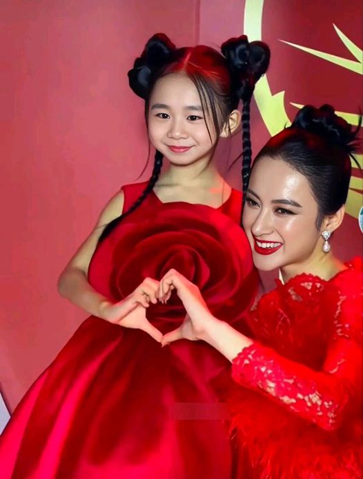 Con gái Angela Phương Trinh sống trong nhung lụa từ bé: Có năng khiếu nghệ thuật giống mẹ, ngoại hình giống ba