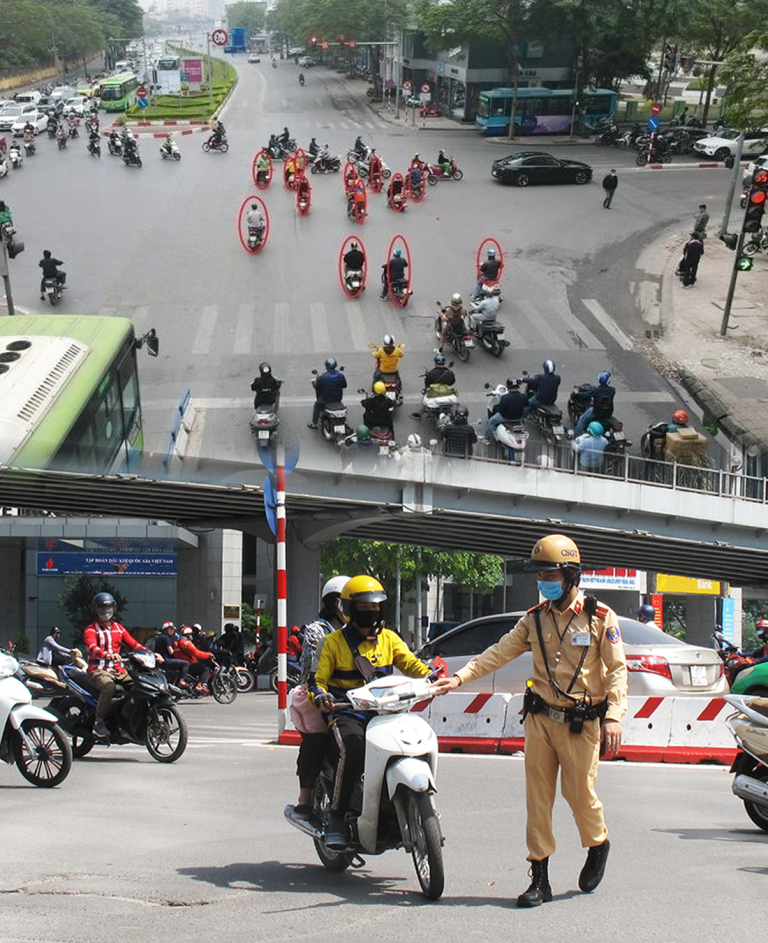 Chỉ phạt mạnh vượt đèn đỏ là chưa đủ vẫn bị tắc đường, cần tăng thêm 1 lỗi nữa để giảm tắc đường